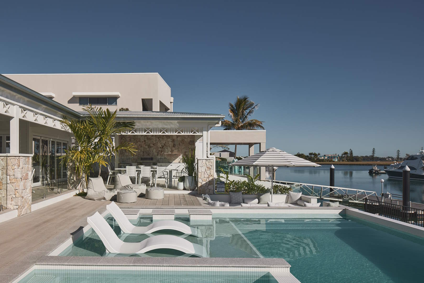 The Elegant Retreat